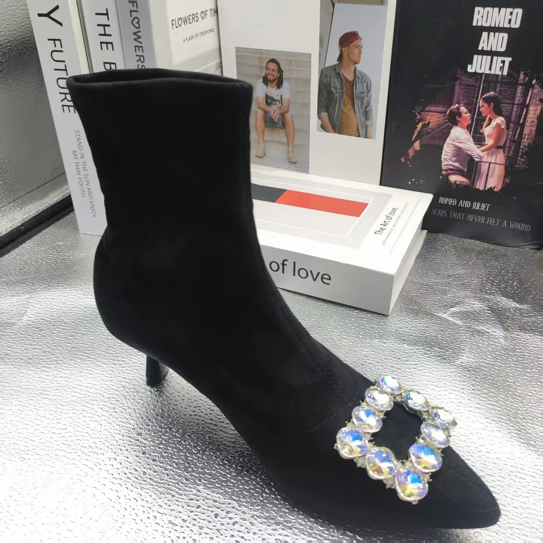 肥仔女鞋 1606-2 黑色 秋冬新款时尚百搭细跟靴子英伦风