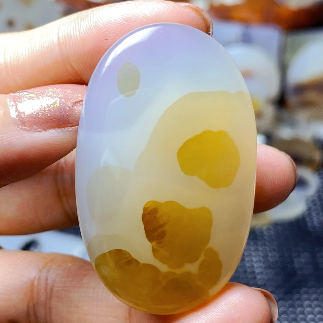 玛瑙/玉髓未镶嵌珠宝半成品