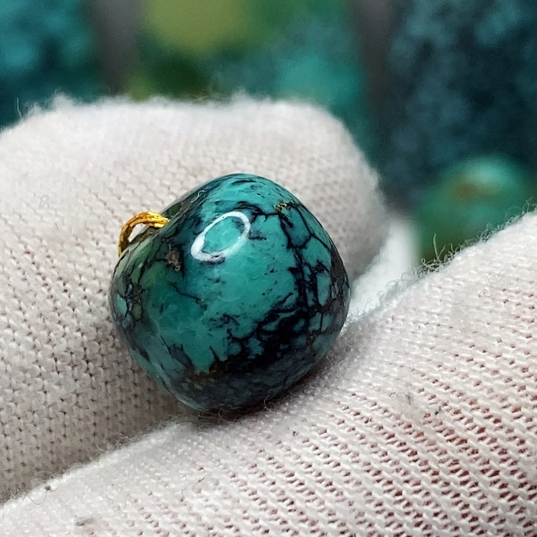 绿松石未镶嵌天然原矿 带武汉地大证书