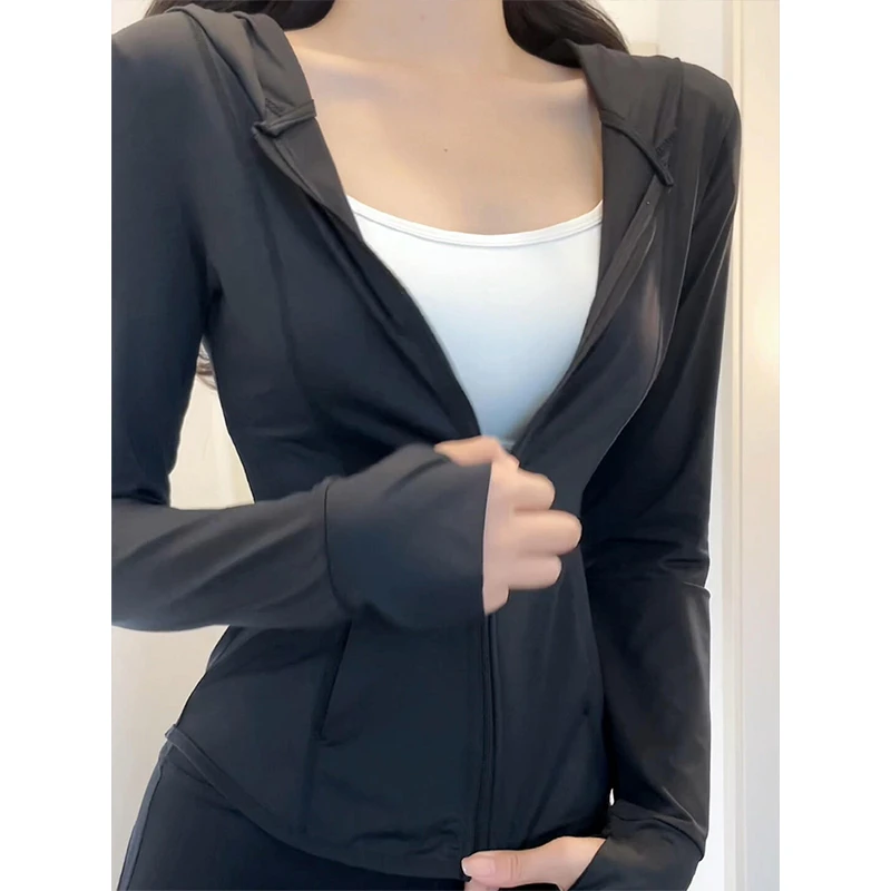 黑色修身防紫外线带帽冰丝防晒衣外套女夏季爆款2025新款薄款外套