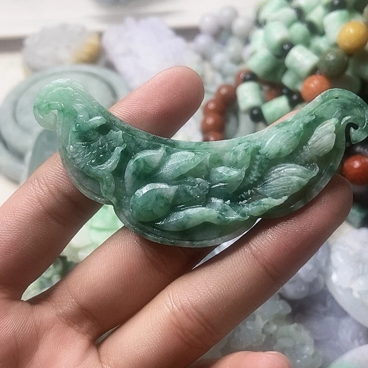 定制翡翠未镶嵌天然翡翠