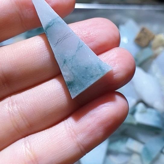 散珠翡翠边角料49