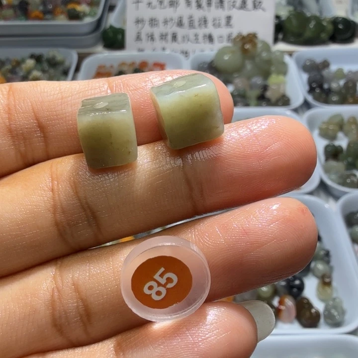 未镶嵌和田玉珠宝半成品