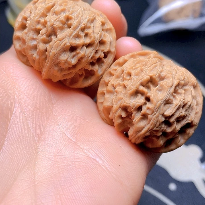 文玩核桃吊坠苹果圆儿