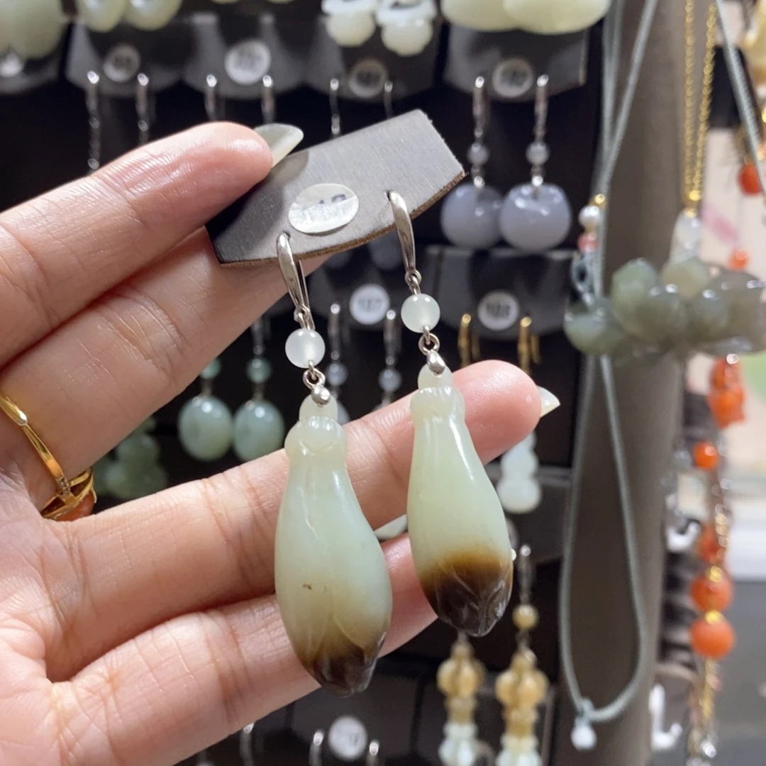 和田玉银S925镶嵌耳饰