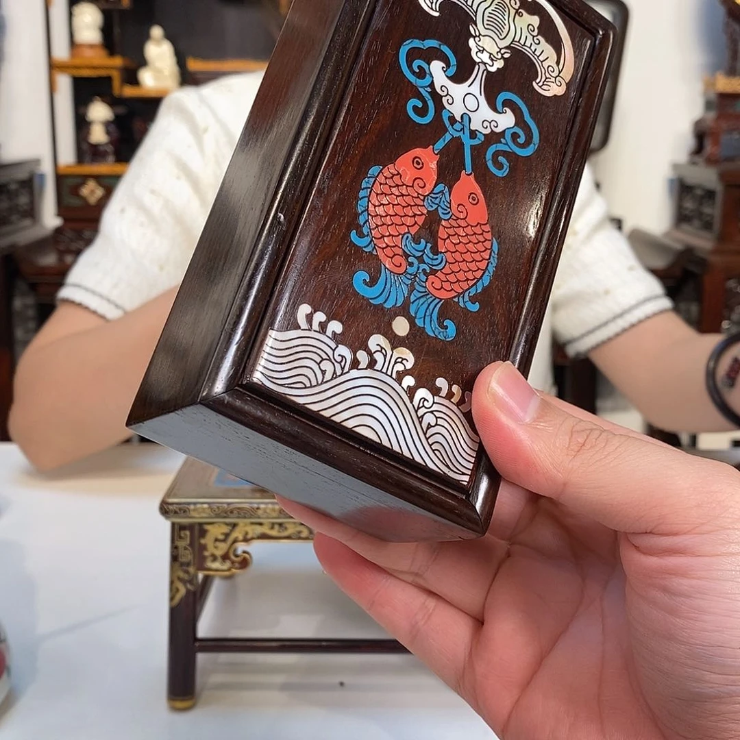 红酸枝木类成套家具大红酸枝盒子