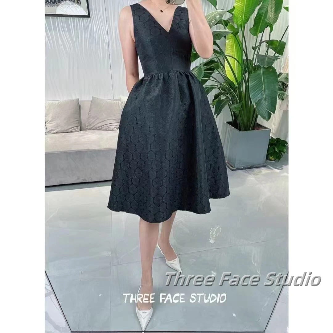 TF Studio 2025新款高级感气背心连衣裙 K105N04