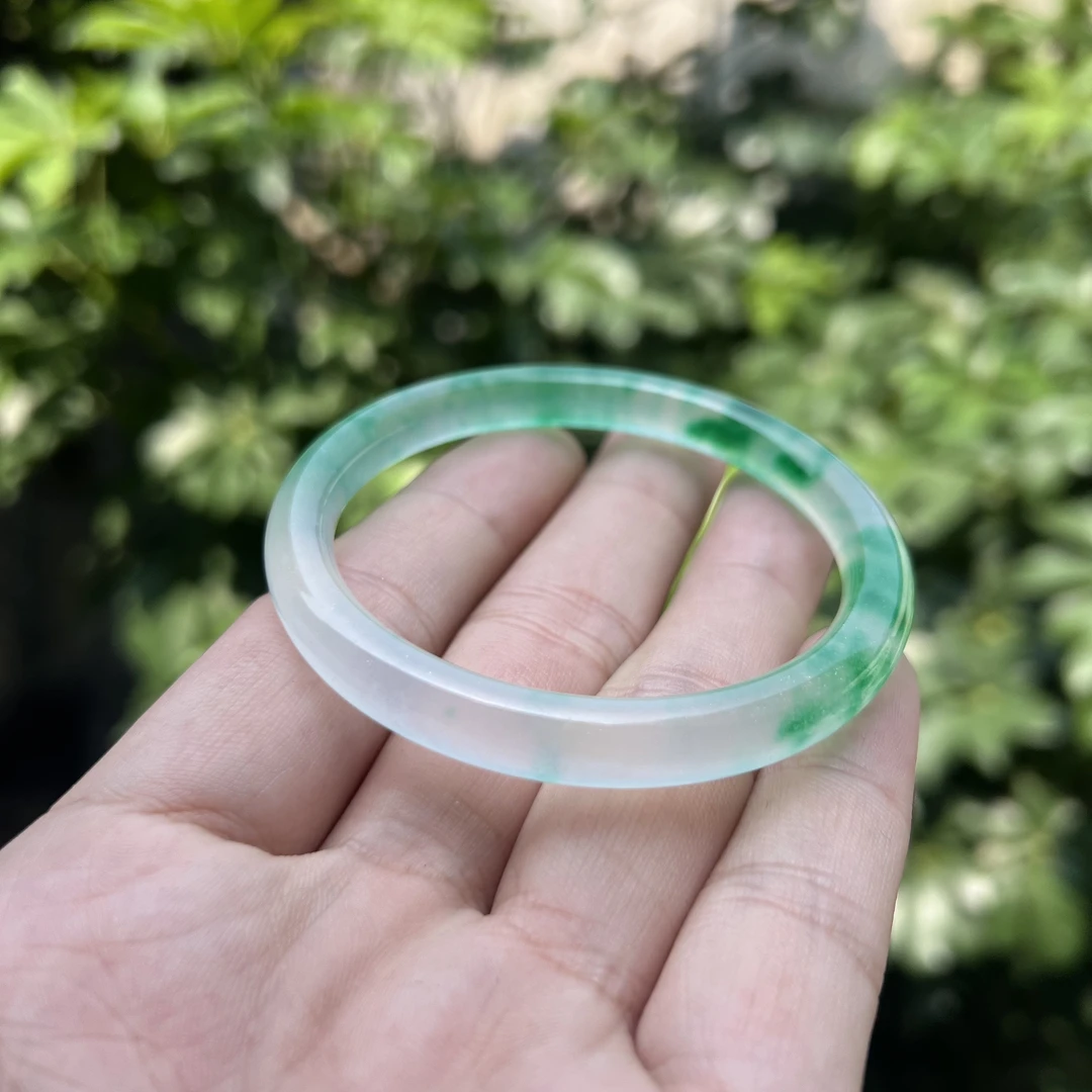 a832精品绿飘圆素圈多样性发一