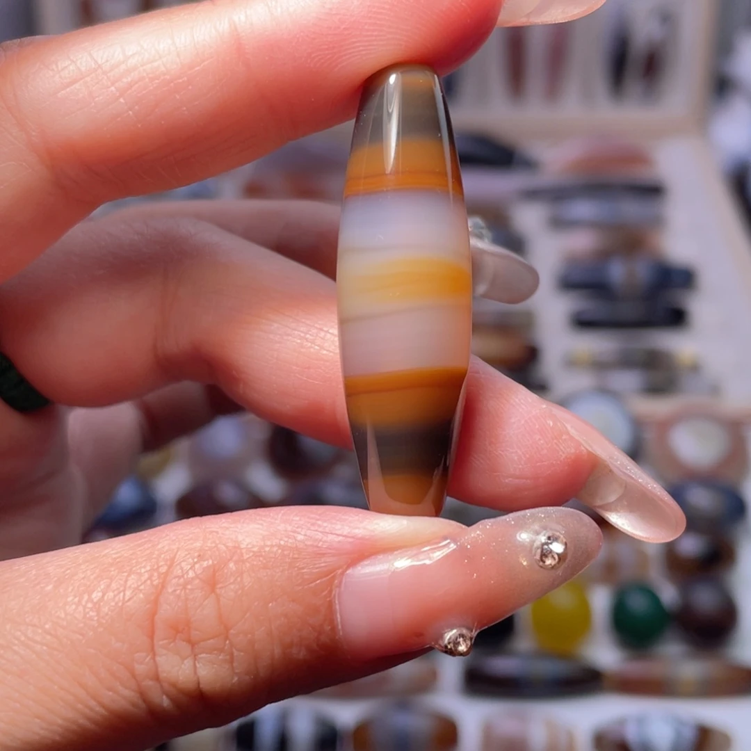 玛瑙/玉髓未镶嵌珠宝半成品