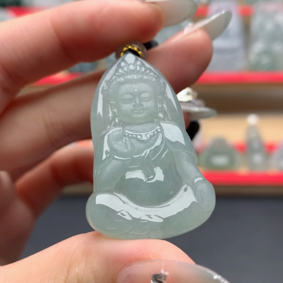 翡翠未镶嵌颈饰宝宝观音