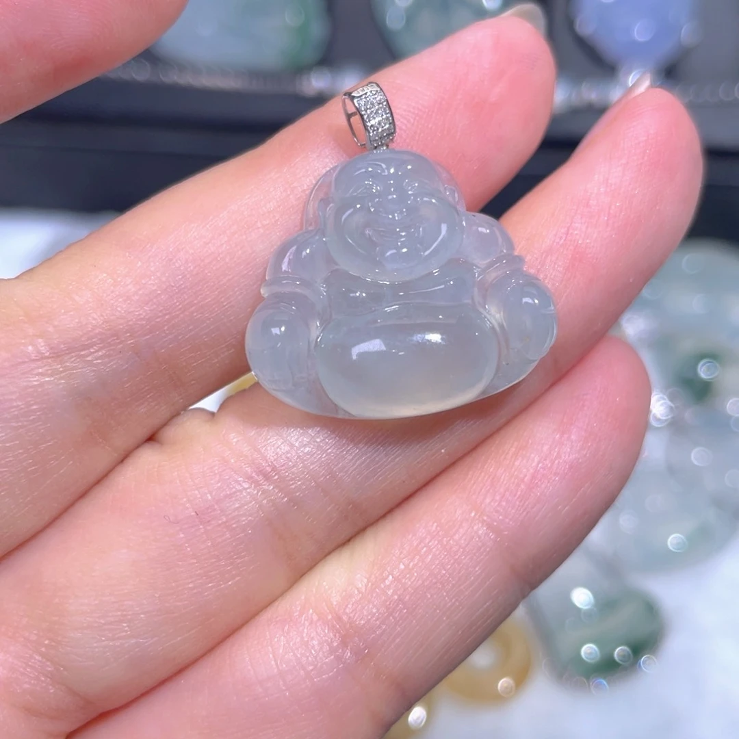 颈饰18K金镶嵌翡翠翡翠