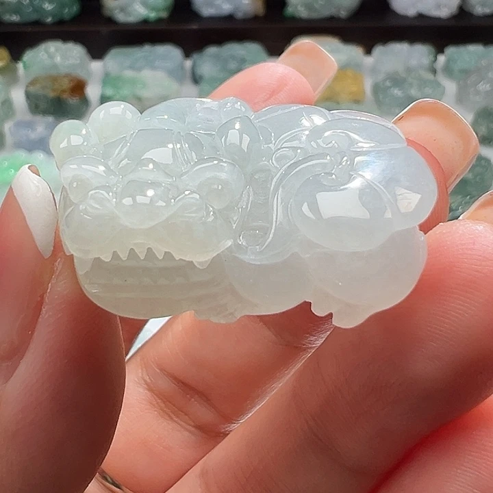 颈饰未镶嵌翡翠貔貅