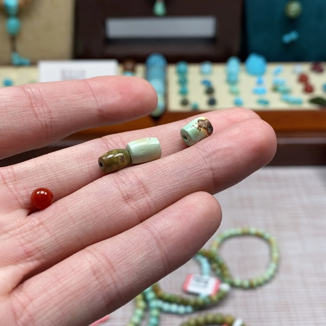 未镶嵌配饰南红玛瑙