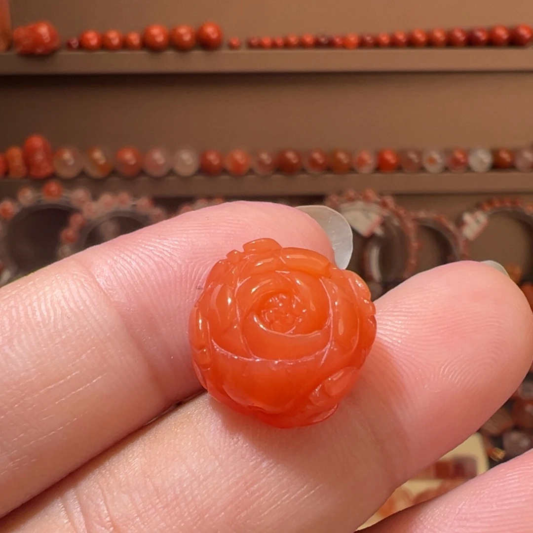 未镶嵌川料南红玛瑙通孔牡丹花