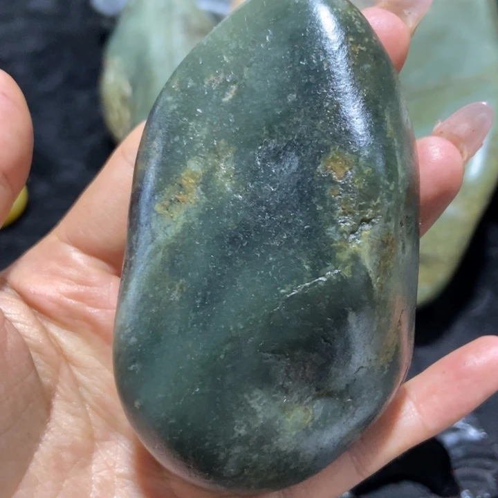 未镶嵌和田玉（糖玉）挂件