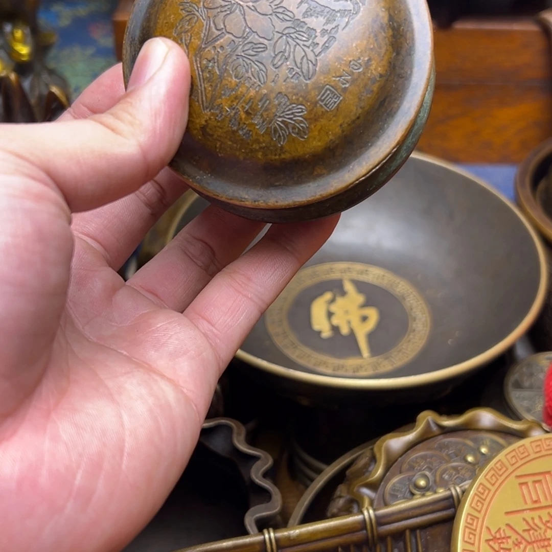 精美铜器点击下单