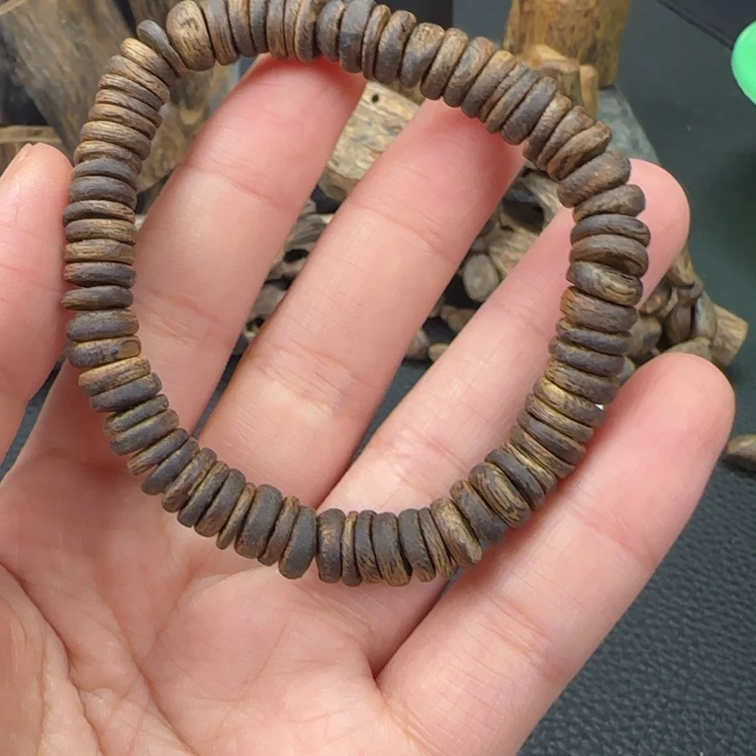 沉香沉香碎屑奇楠淳化老料随型片珠6.9