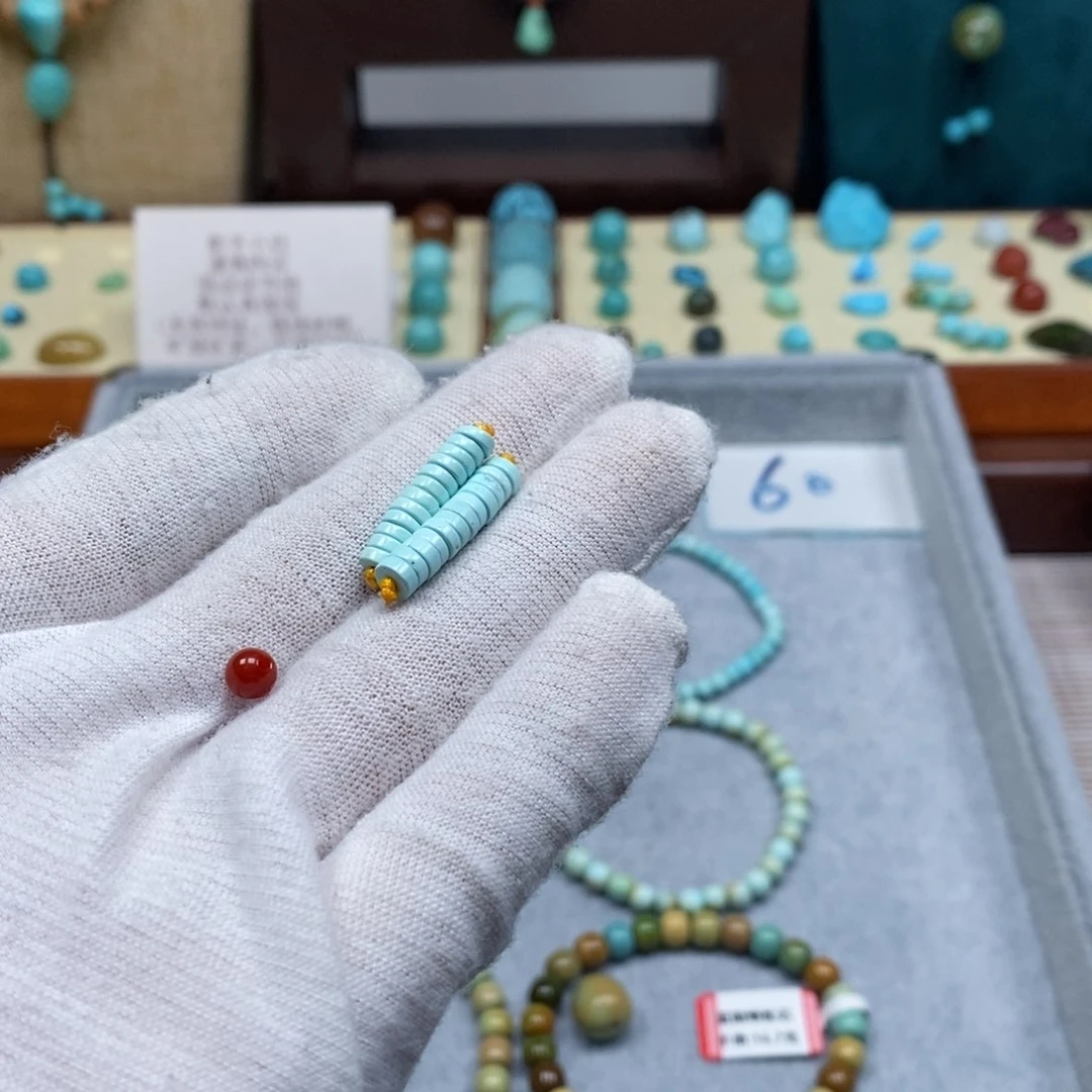 未镶嵌配饰南红玛瑙