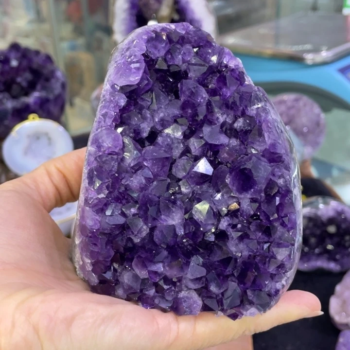 紫晶大型摆件（非配饰）未镶嵌