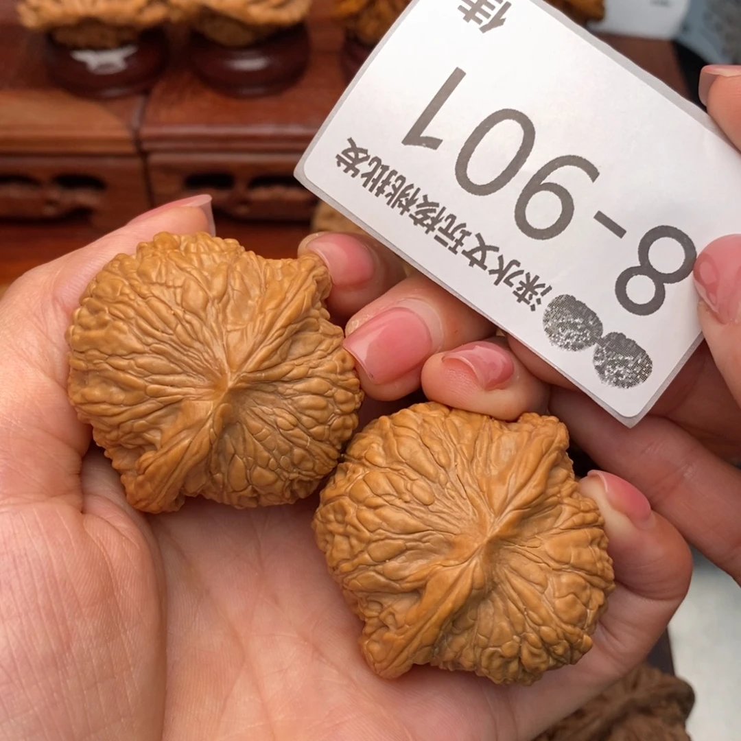 木质42绣球狮子头