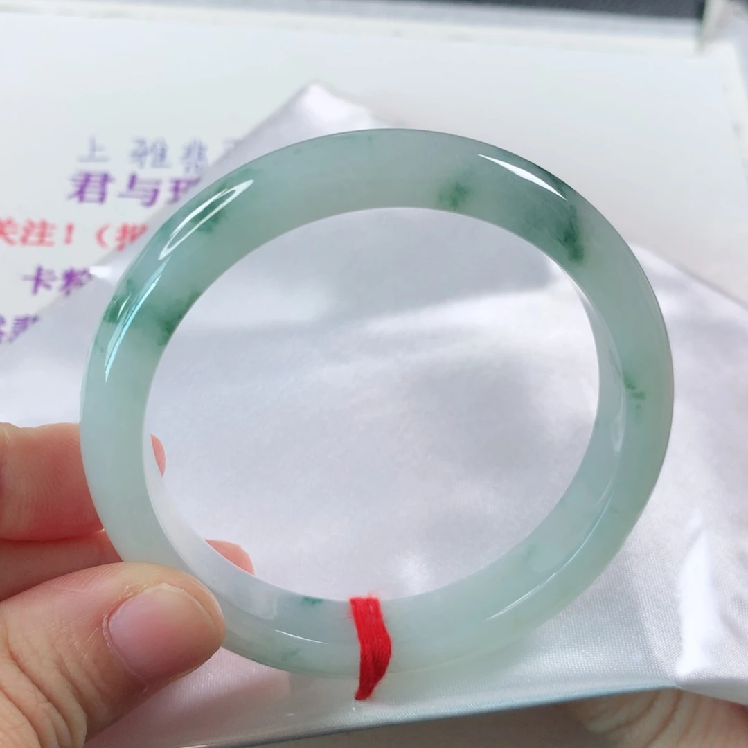未镶嵌手镯翡翠245