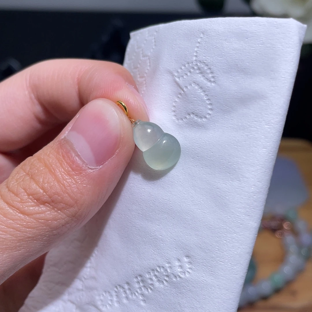 定制翡翠18K金镶嵌吊坠