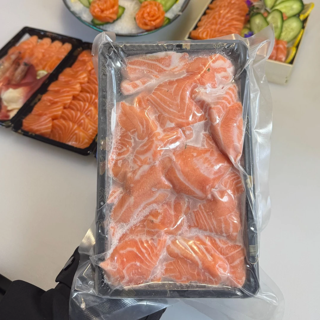 三文鱼碎肉快1000g做炒饭包饺子捞汁凉拌冷冻发货到手2斤