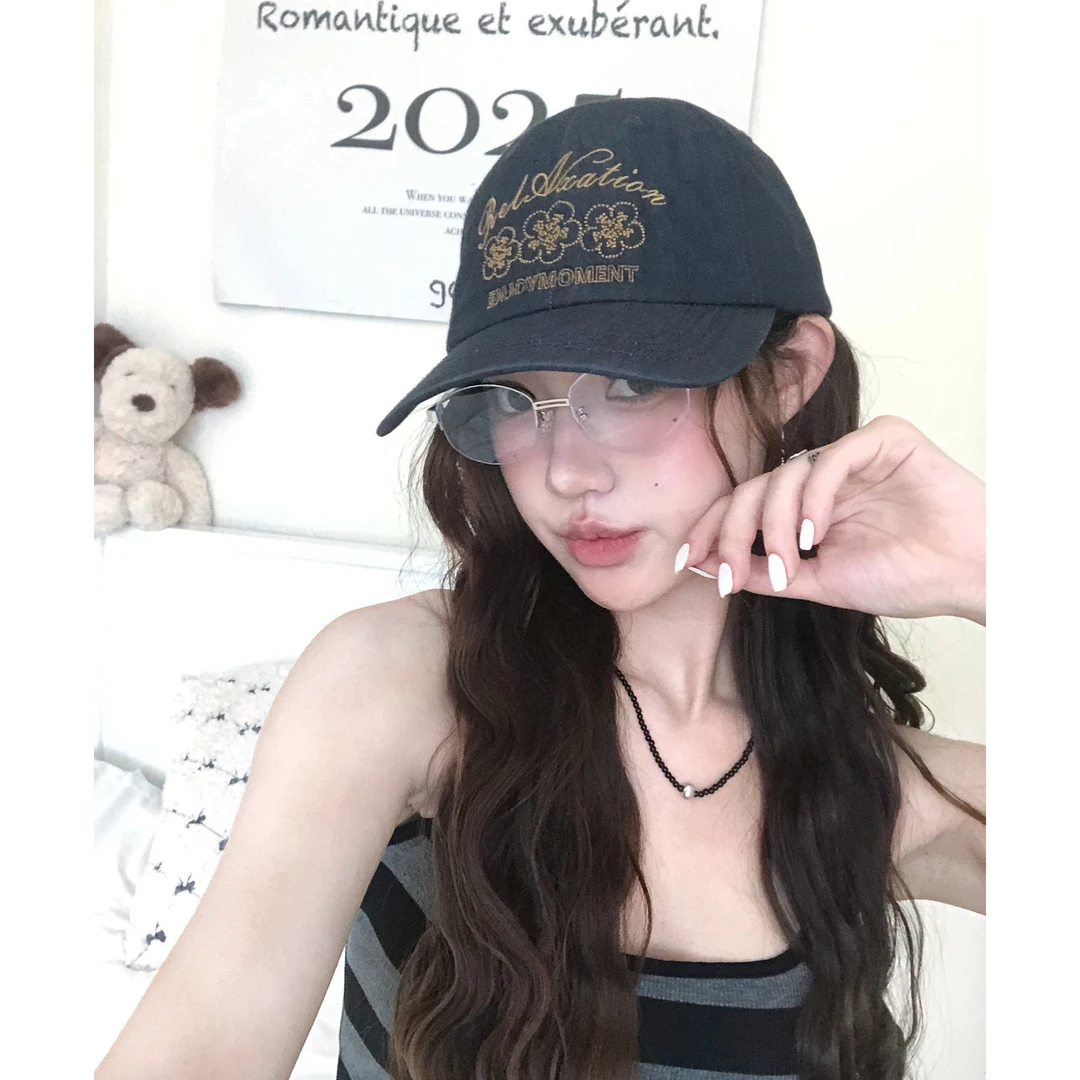 狗狗公园｜韩系小花刺绣棒球帽字母休闲百搭鸭舌帽春夏百搭复古