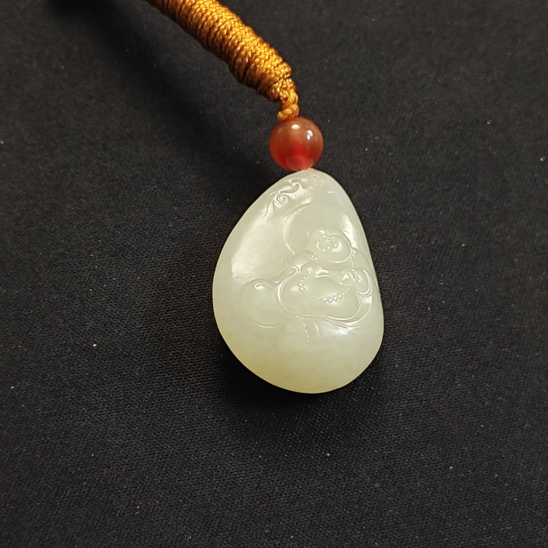 RC0966创汇期和田白玉弥勒佛吊坠