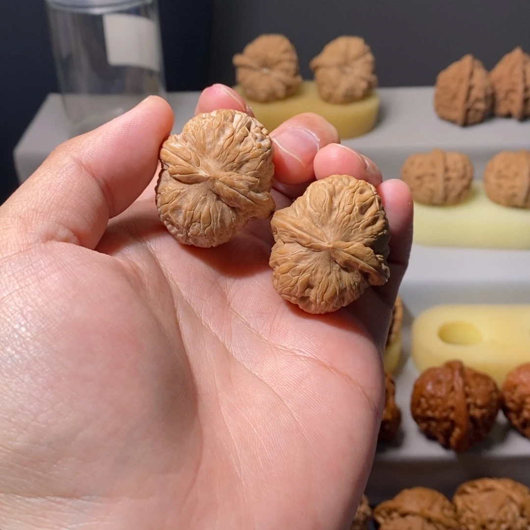 文玩核桃吊坠37全品平谷元宝