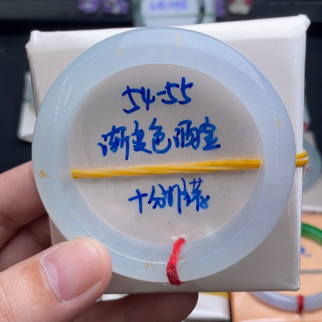 翡翠未镶嵌手镯翡翠手镯33