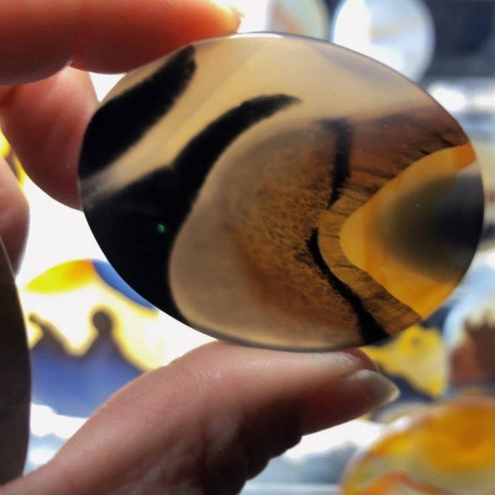 合金玛瑙/玉髓珠宝奇石54