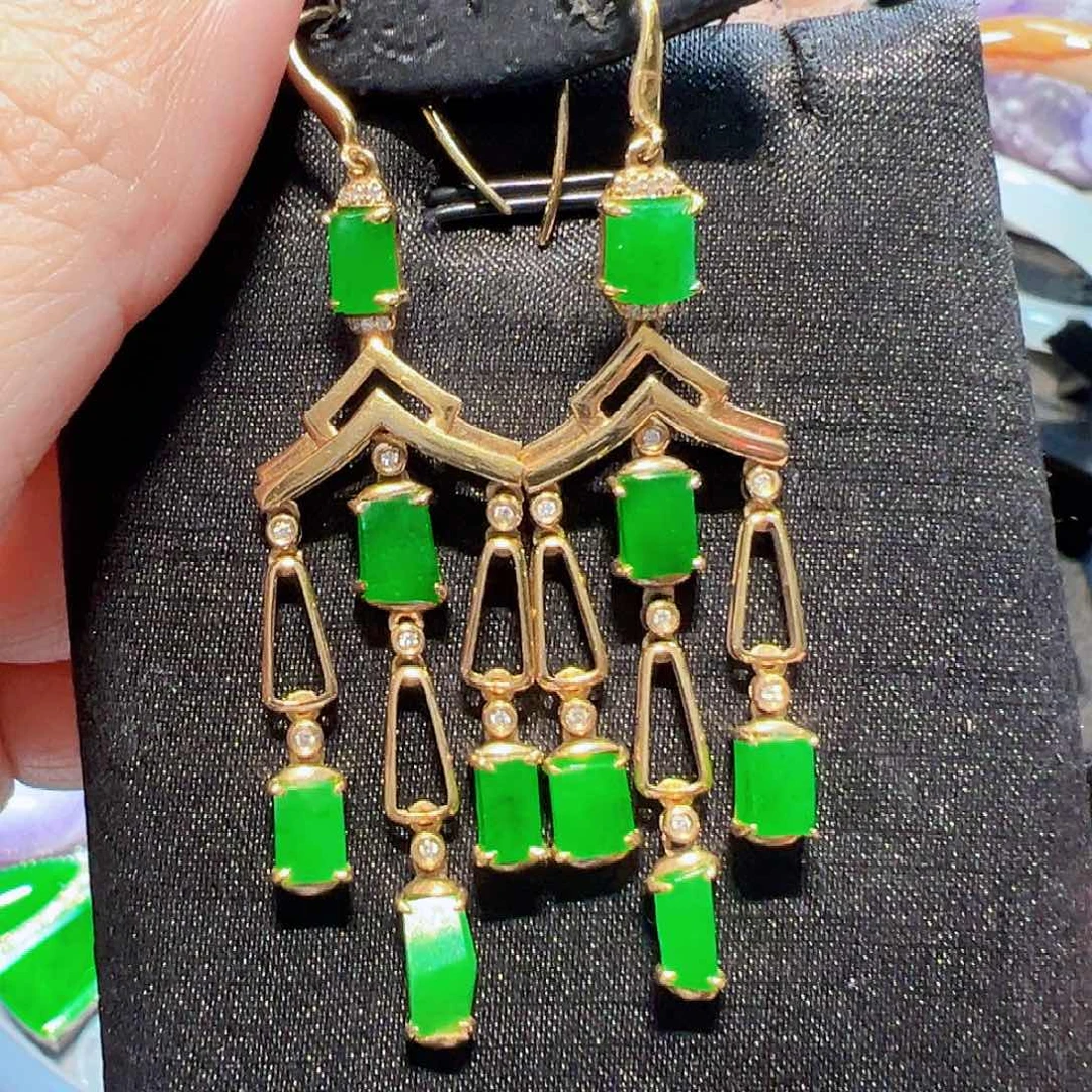 翡翠耳饰18K金镶嵌签收后24小时鉴赏期