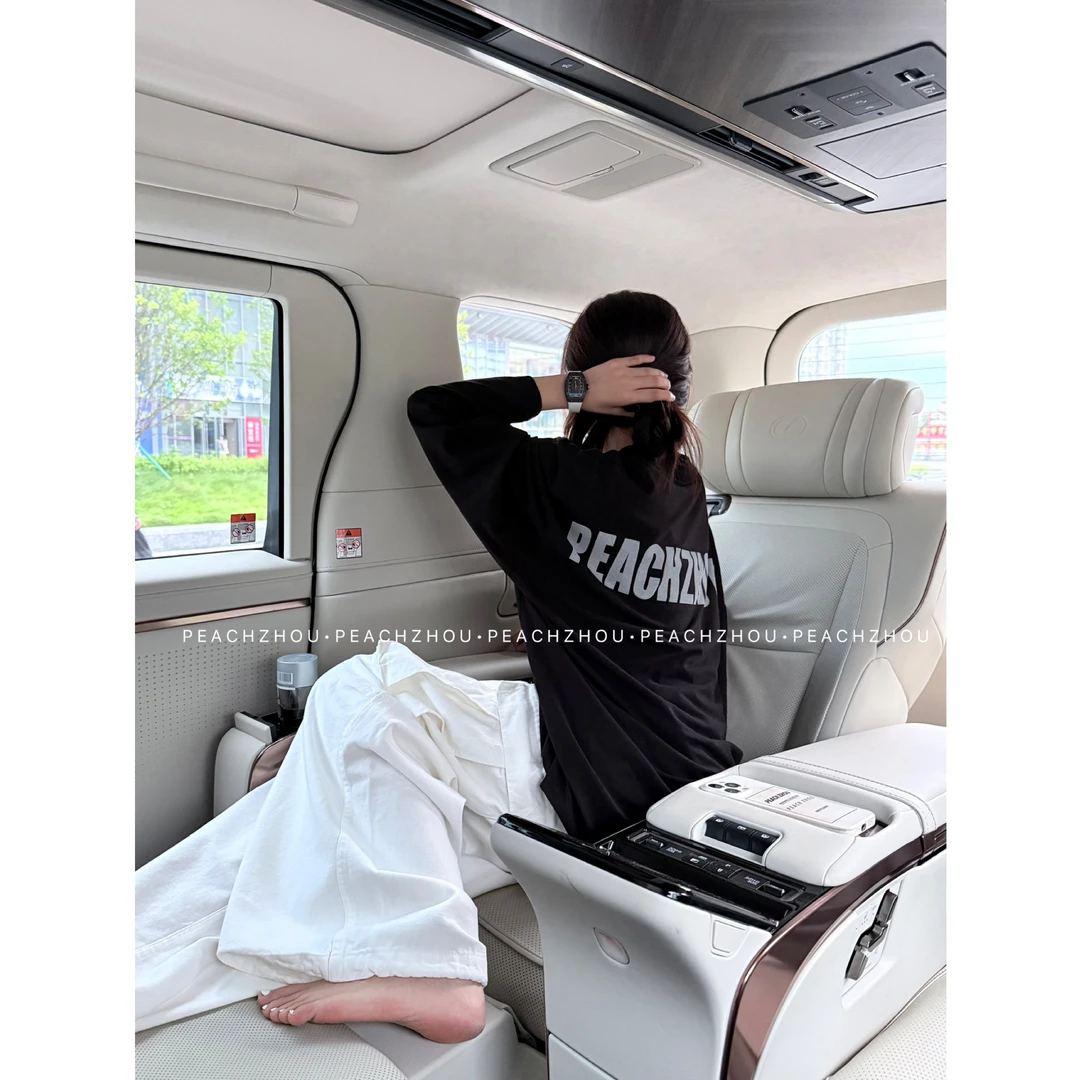 『PEACHZHOU』莱赛尔弹力标识性logo印花宽松休闲圆领长袖阔版T恤