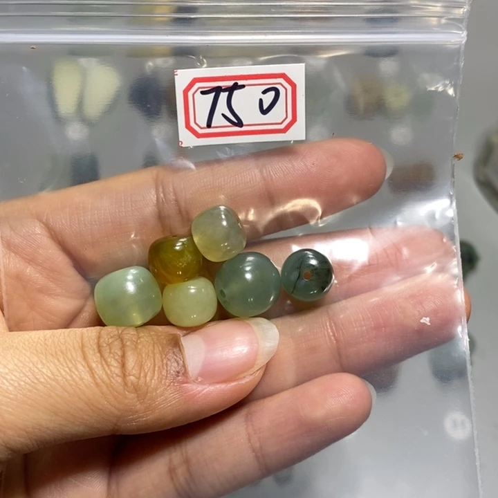 蛇纹石玉颈饰未镶嵌于*善