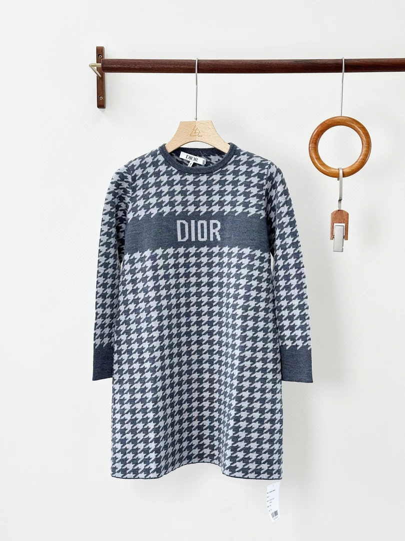 未使用 DIOR/迪奥 Dior 千鸟格连衣裙 10A 码 超值折扣