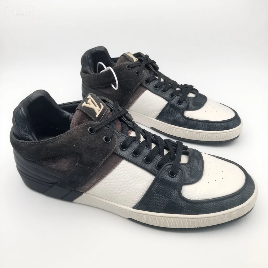 95新 LouisVuitton/路易威登 黑白熊猫棋盘格板鞋7.5欧VS0041