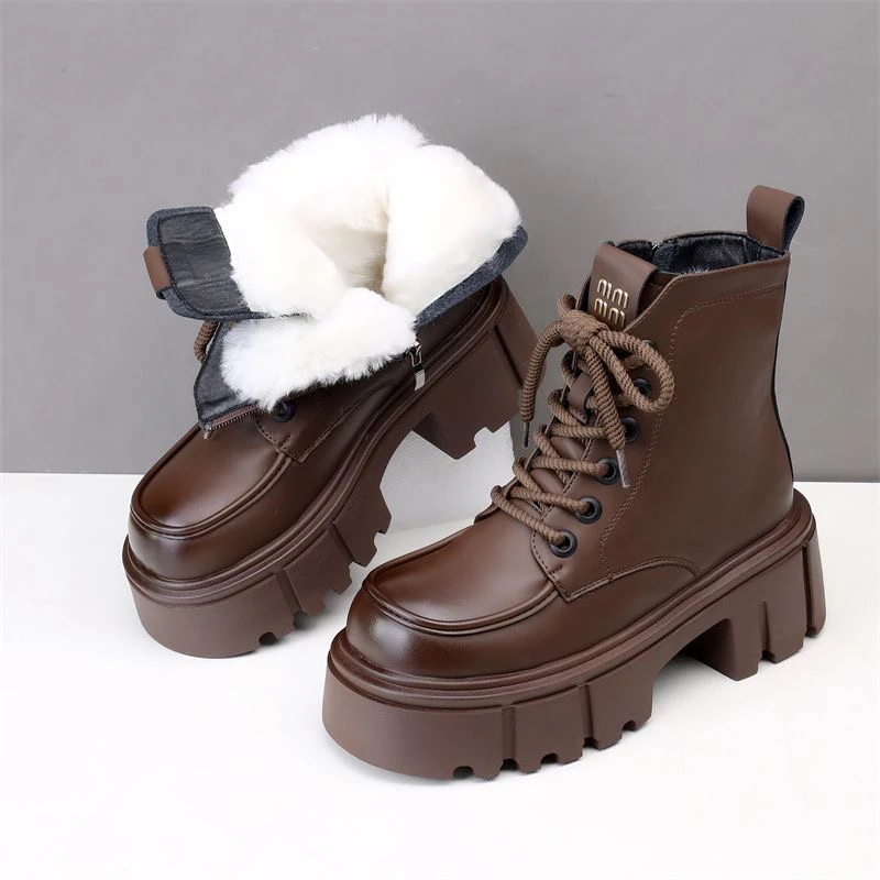 外穿纯羊羔毛女鞋皮毛一体雪地靴女冬季加绒增高6厘米粗跟马丁靴