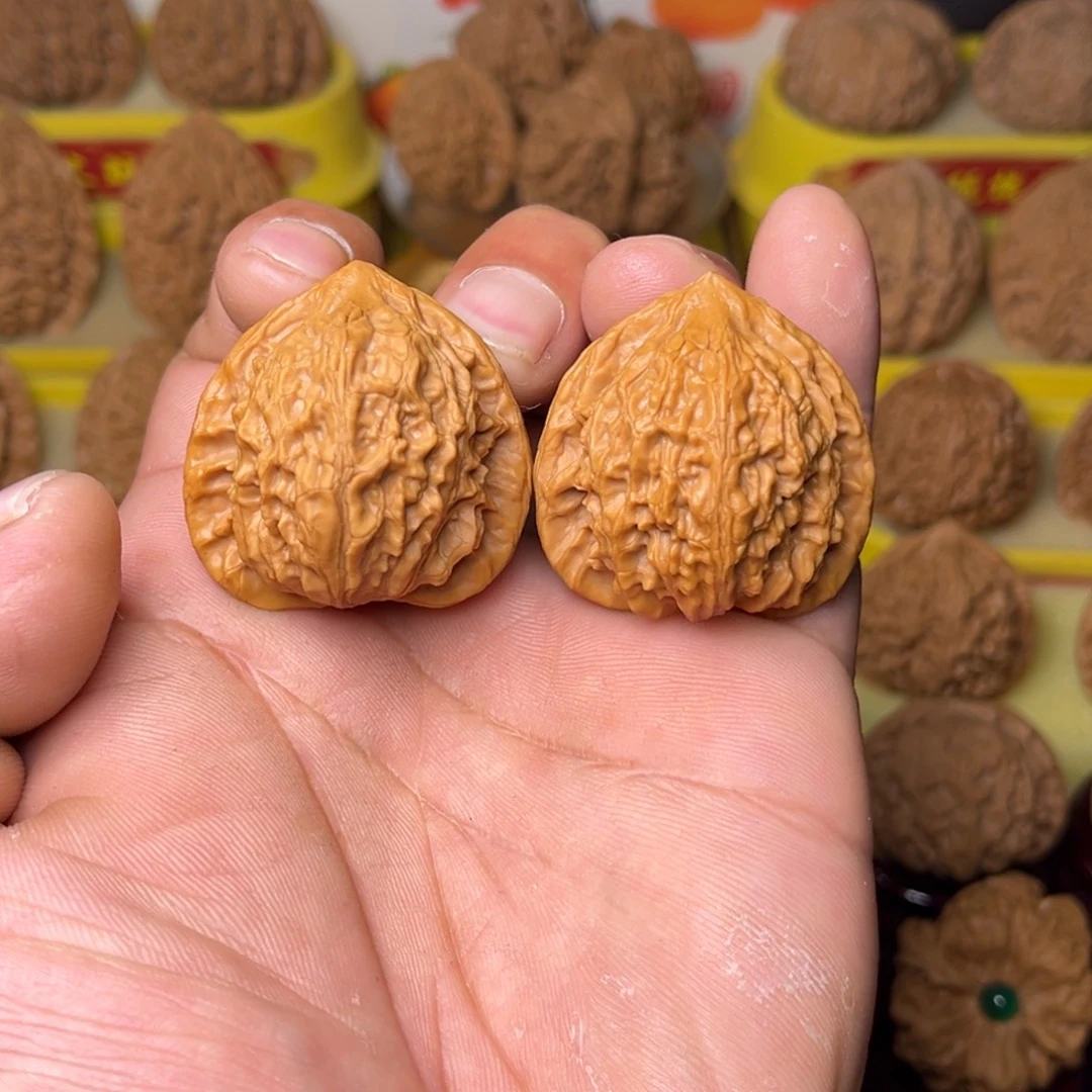 文玩核桃把件文玩核桃把件平谷寿桃37尺