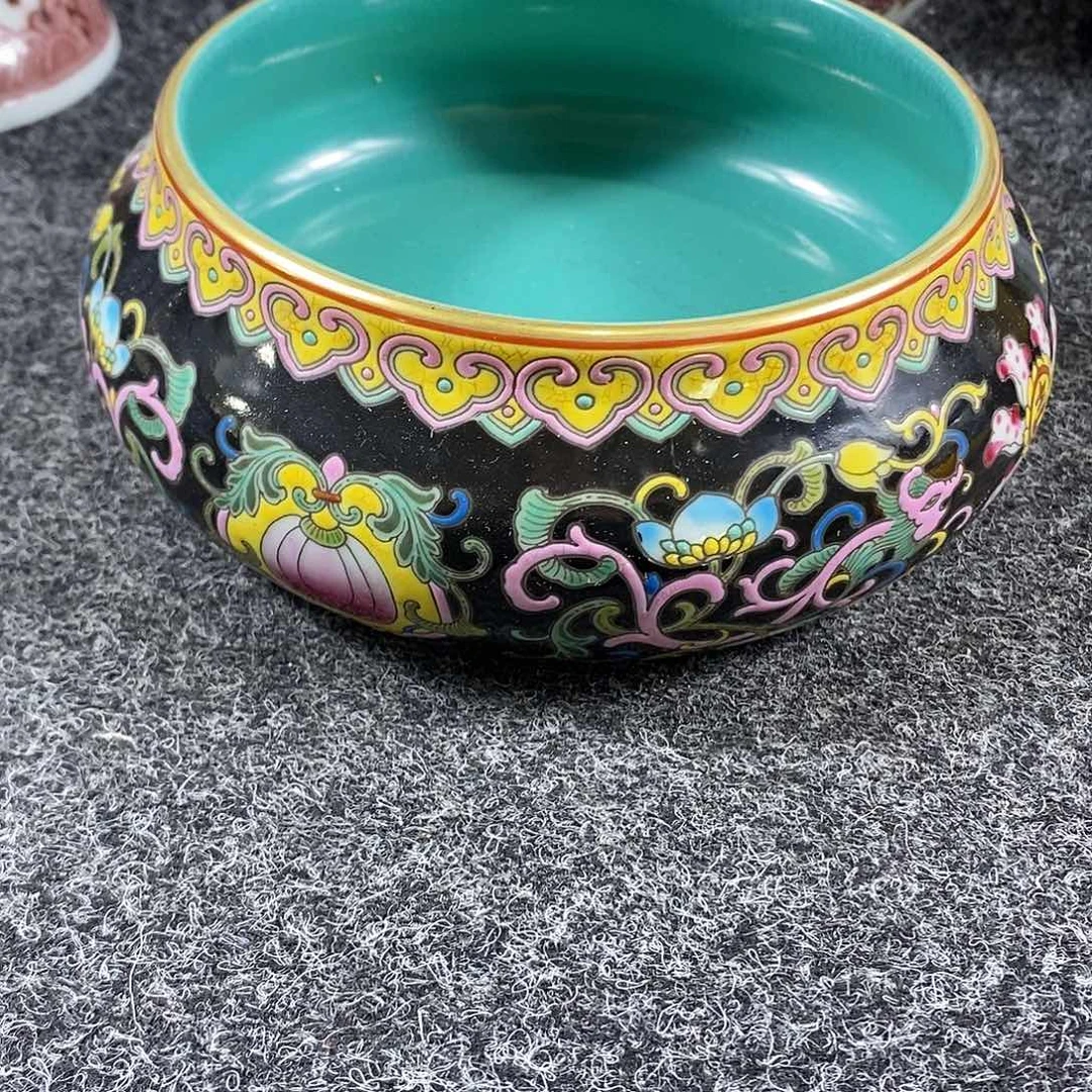 手工手绘陶瓷摆件工艺品