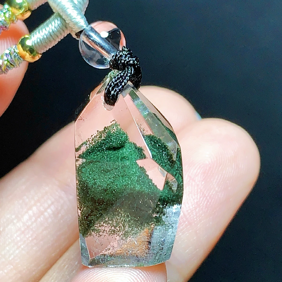 东海水晶天然随形绿幽灵水晶吊坠毛衣链通透原石项坠男女款聚宝盆