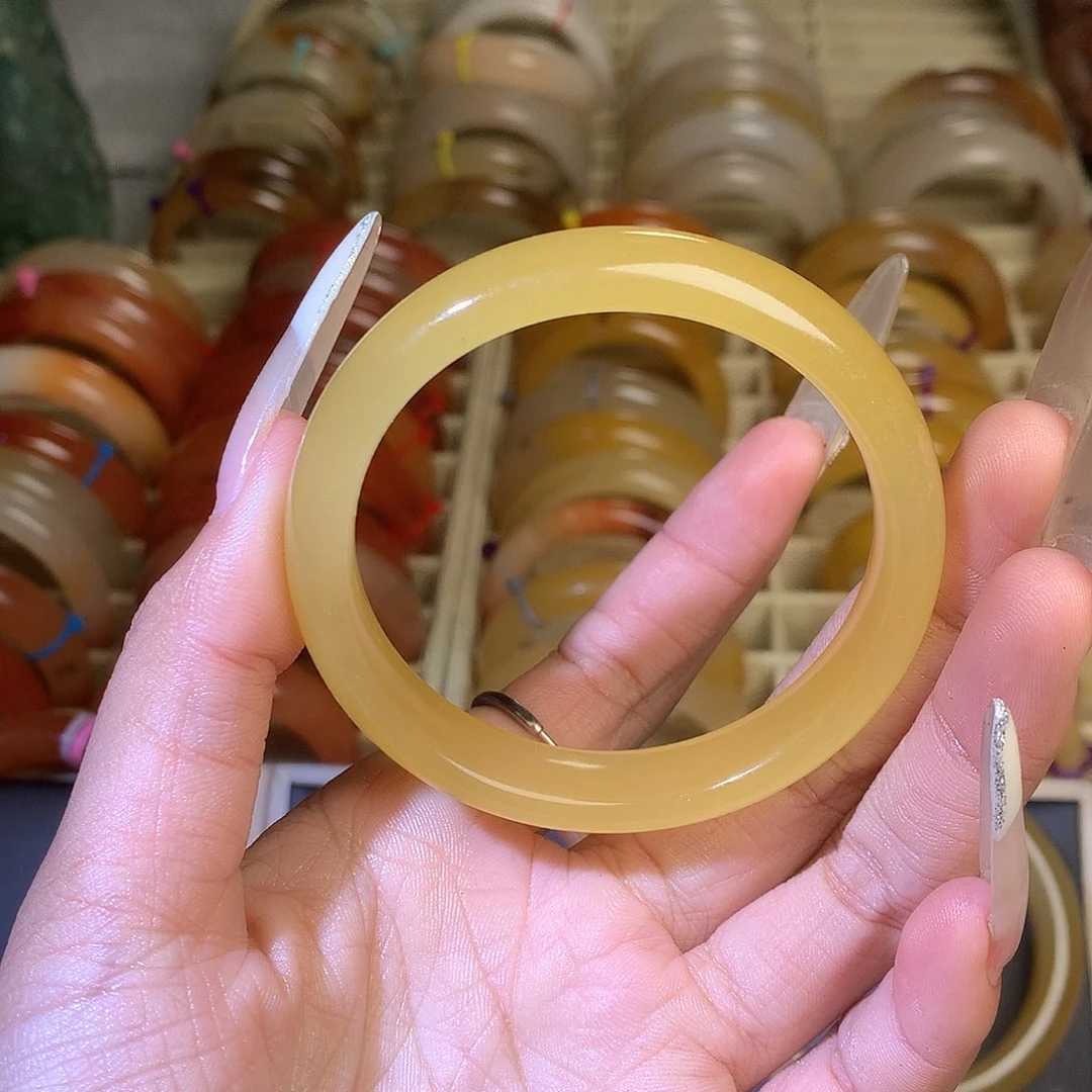 石英质玉（黄龙玉）未镶嵌手镯