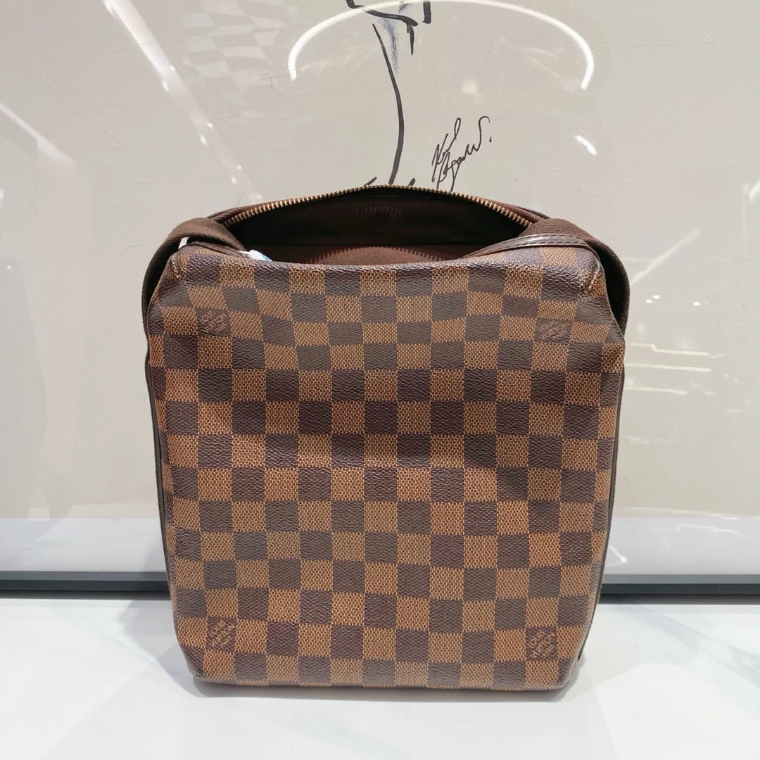 95新 LouisVuitton/路易威登 lv棋盘格斜挎包（13999）