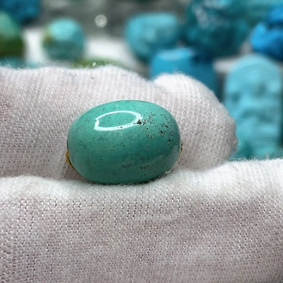 绿松石未镶嵌天然原矿 地大质检11.6mm