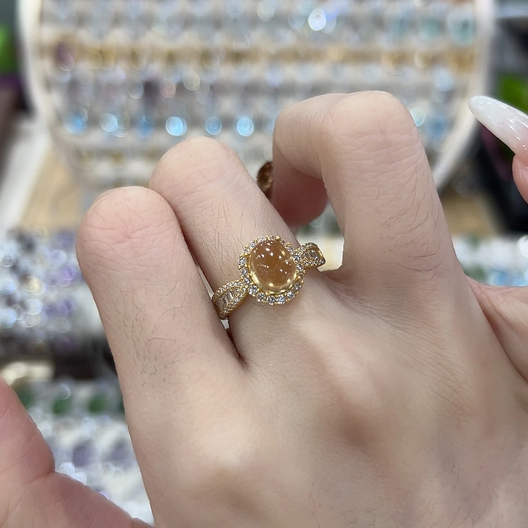 奶****黄晶戒指银S925镶嵌