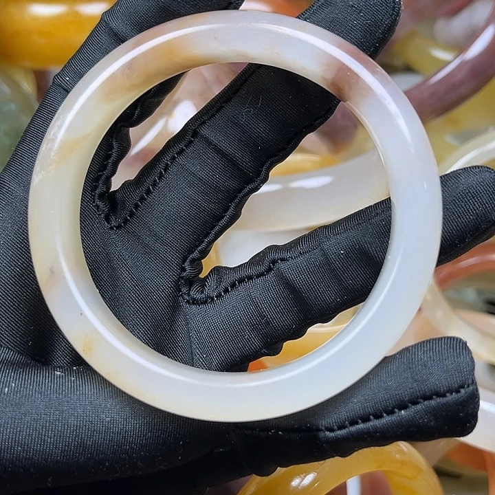 未镶嵌和田玉挂件60