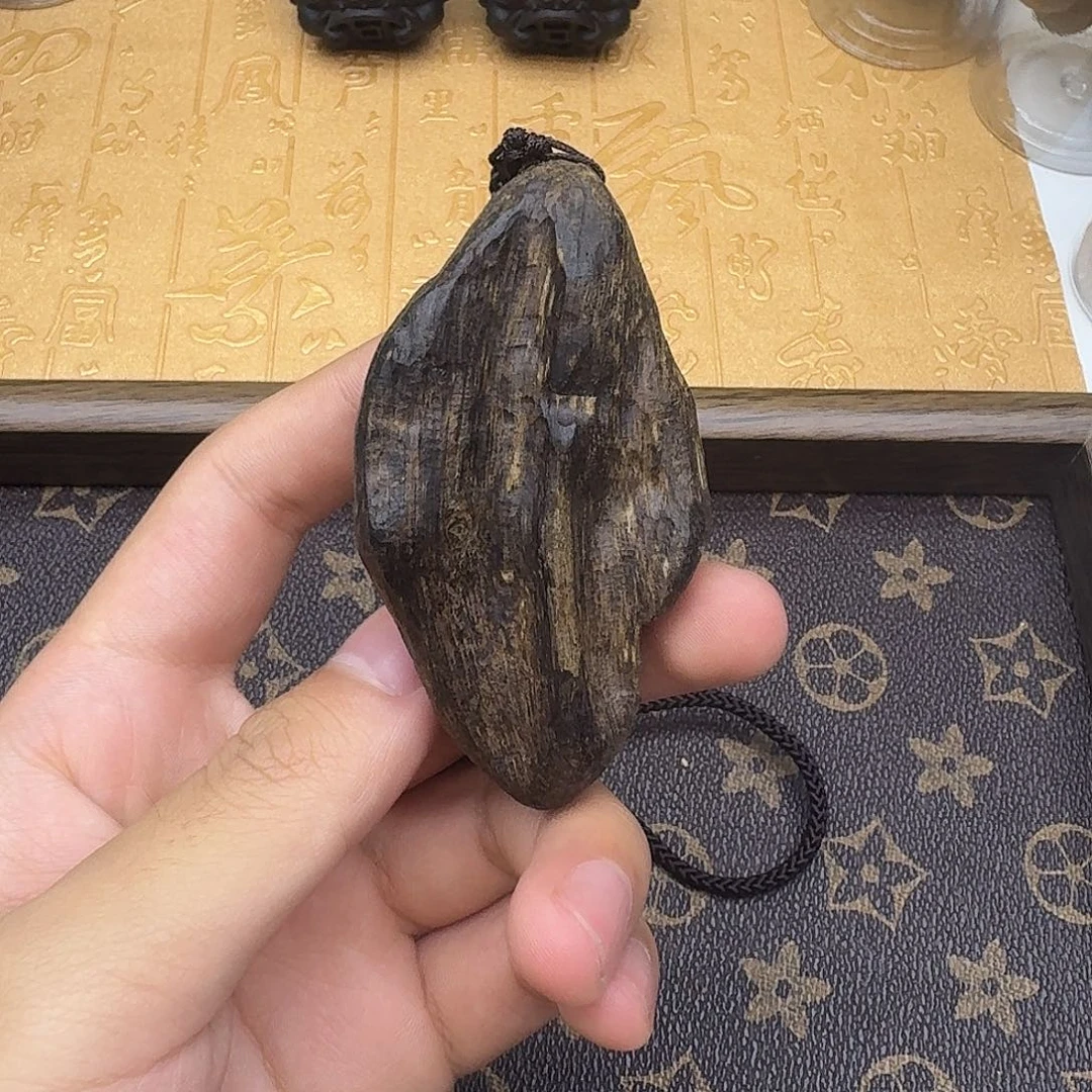 沉香沉香香囊虫漏