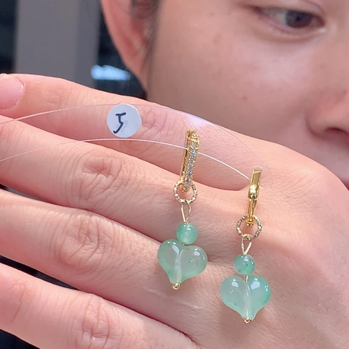 石英质玉未镶嵌手链