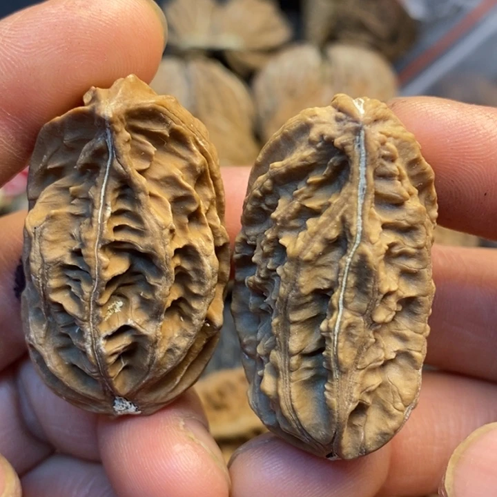 吊坠文玩核桃娜姐50