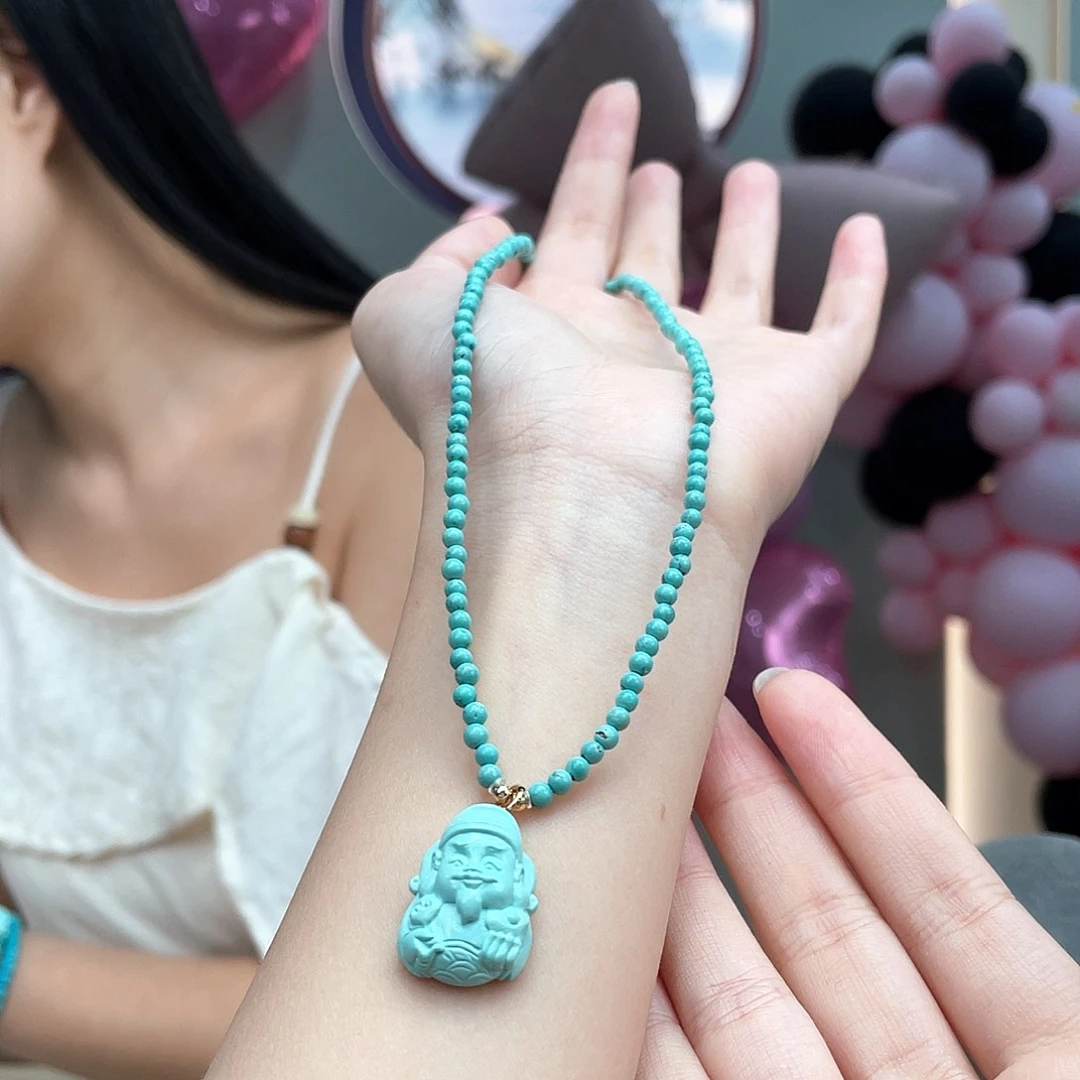 绿松石未镶嵌颈饰